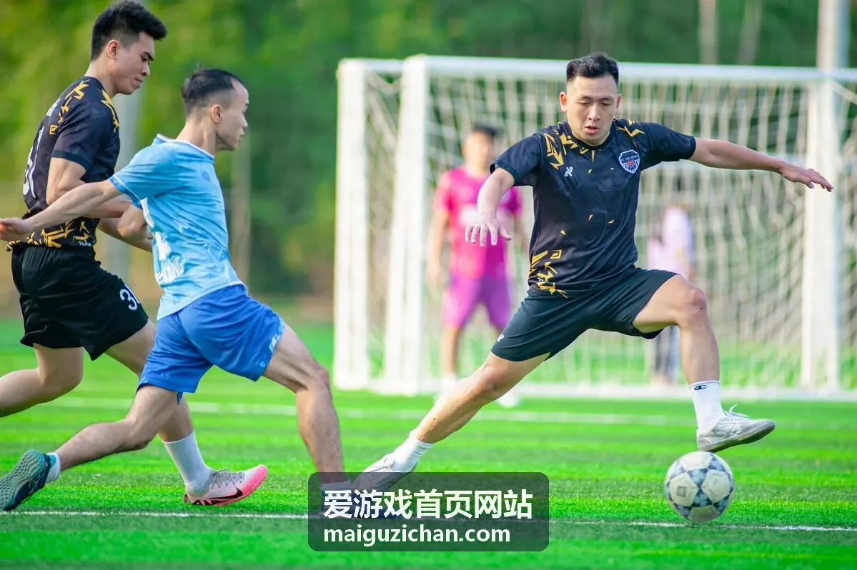 爱游戏首页网站新游速递本周主推作品《长夜列车》正式版通栏主视觉